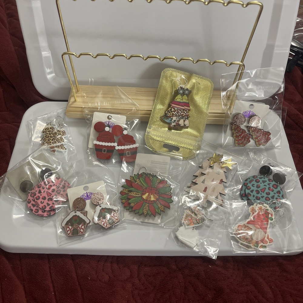 Lot Of Christmas Tree Earrings & Dangle Holiday Fashion Fun Mix, Gnome, No Stand